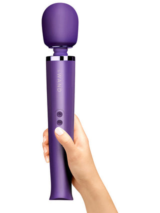 LE WAND RECHARGEABLE MASSAGER