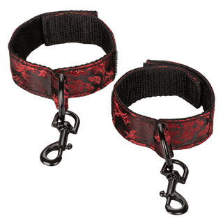 SCANDAL SUBMISSIVE KIT