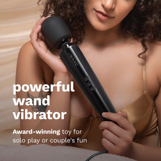 LE WAND PLUG IN VIBRATING MASSAGER