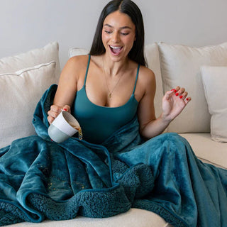 WATERPROOF SPLASH BLANKET - THE OG -  EMERALD SHERPA - LARGE 2M X 2M