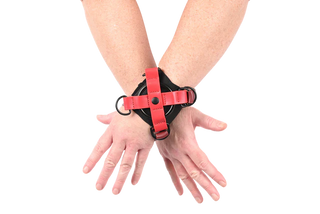 S&M EXS & OHS CROSS CUFFS