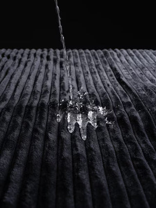 SIGNATURE WATERPROOF BLANKET