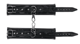 VELVET NOIR HANDCUFFS
