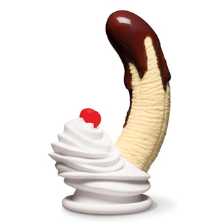 SIMPLY SWEET CHOCOLATE DIPPED BANANA SPLIT
