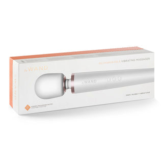 LE WAND PEARL RECHARGEABLE MASSAGER