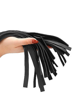 PAIN SPARKLING POINTED HANDLE LEATHER FLOGGER